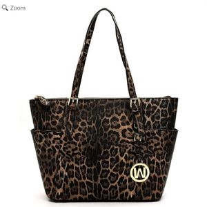Leopard Shopper(Bag-wallet set)